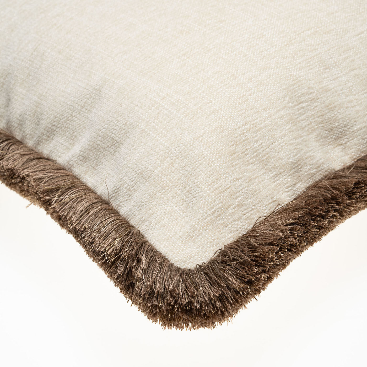 Jasmine with Clove Fringe